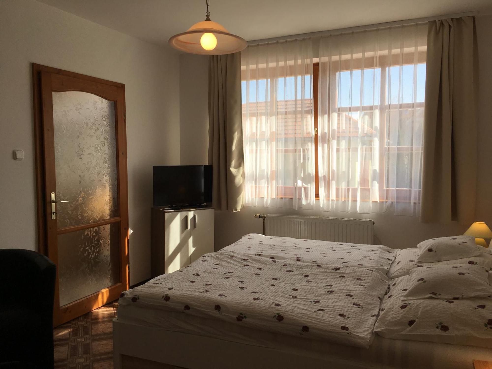 Gitta Apartman Buk Luaran gambar